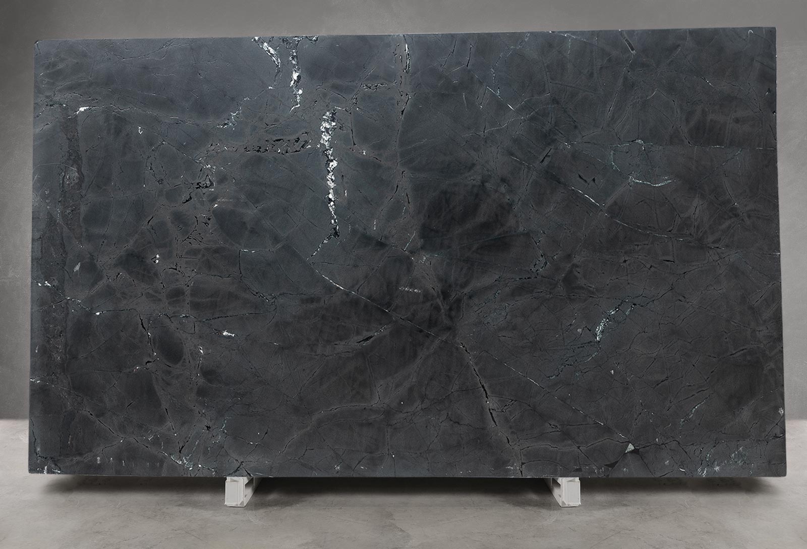 Negresco ( Infinity ) Quartzite Leathered Slab Block 1407